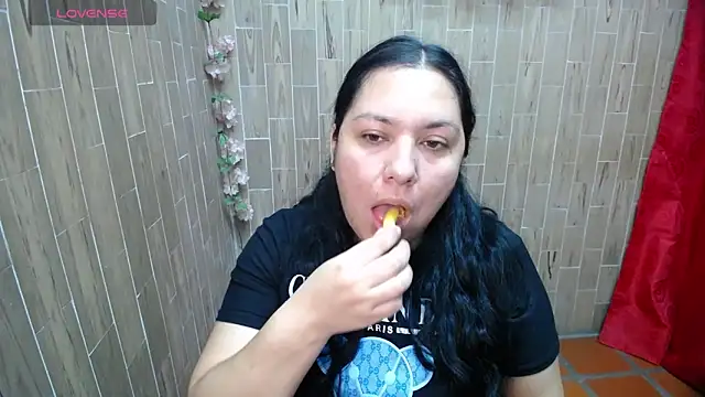 solyeria online show from 02-01-26, 07:18