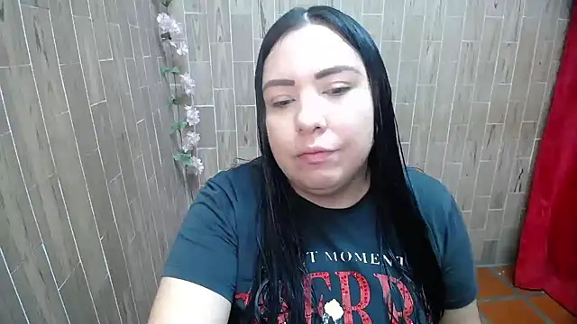 Snapshot of solyeria chatting on 03-29-26, 04:40 solyeria online show from 03-29-26, 04:40