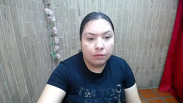 Snapshot of solyeria chatting on 04-03-26, 09:40 solyeria online show from 04-03-26, 09:40