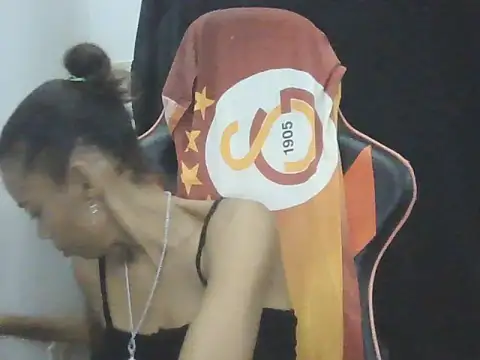 adele-33 online show from 11-16-25, 10:59