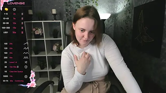 Lella Ryann  online show from 02-05-25, 10:01