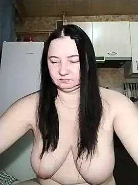 Snapshot of Holly-69 chatting on 01-04-25, 06:40 Holly-69 online show from 01-04-25, 06:40