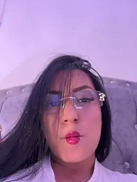 missycanoo online show from 06-25-26, 02:22