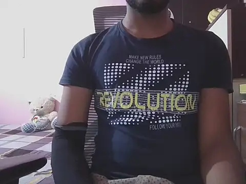 KissesBoyAD online show from 10-13-25, 07:14