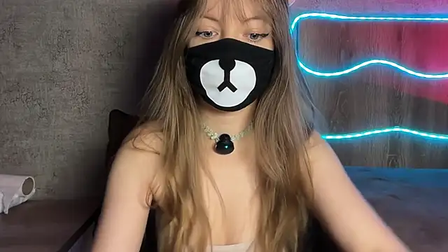 Your Little Bear online show from 06-16-26, 01:08