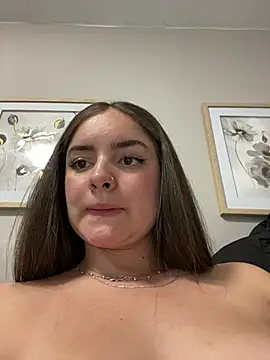 imlindapink online show from 01-24-25, 10:19