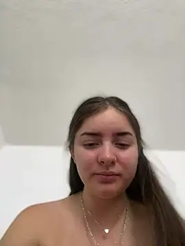 imlindapink online show from 01-28-25, 04:52