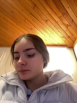 imlindapink online show from 02-14-25, 02:12