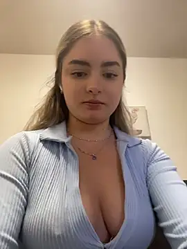 imlindapink online show from 05-08-26, 05:51