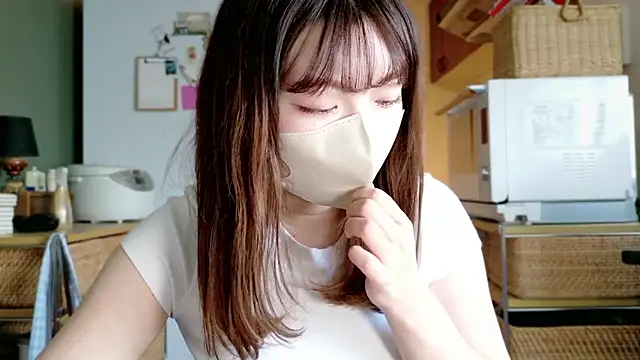  Yui  online show from 09-27-25, 06:18