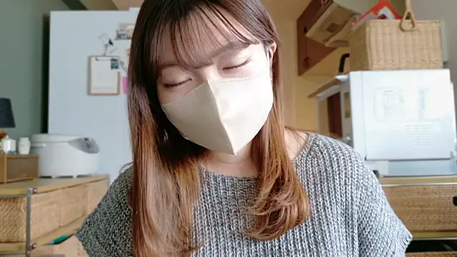  Yui  online show from 10-07-25, 03:36