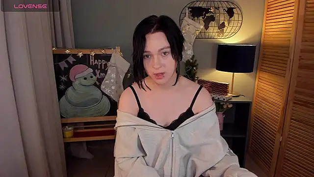 fiamoory online show from 12-22-24, 04:39