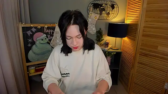 fiamoory online show from 01-04-25, 08:28