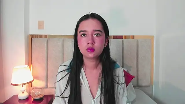 LaraGoldd online show from 09-30-25, 10:59