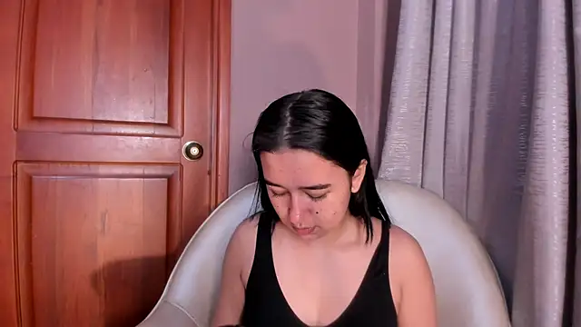 LaraGoldd online show from 02-17-26, 12:51