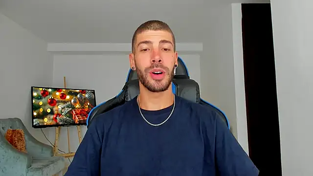 Guyinthemountain online show from 12-09-24, 04:47