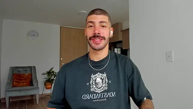 Guyinthemountain online show from 12-29-24, 12:23