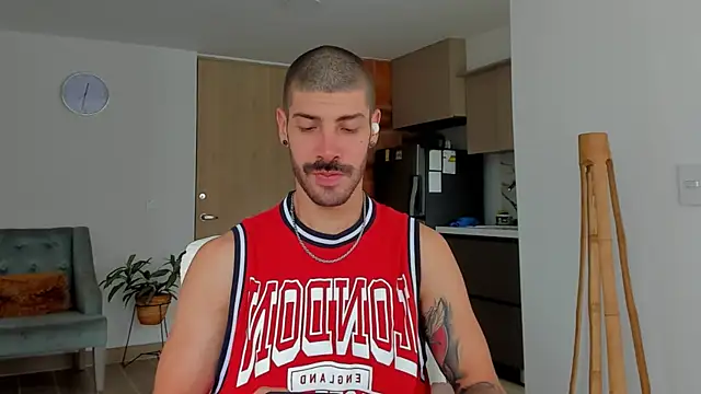 Guyinthemountain online show from 01-29-25, 04:30