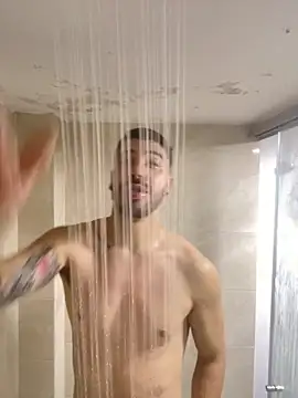 Guyinthemountain online show from 09-27-25, 01:10