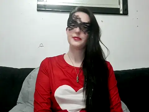 LexiSnowUK online show from 03-08-25, 08:14