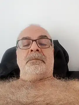 Snapshot of Satiro_Sevilla chatting on 10-01-25, 04:13 Satiro Sevilla online show from 10-01-25, 04:13