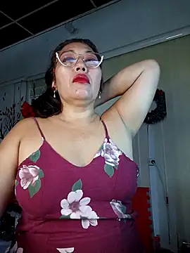 anniecoopeer online show from 12-19-25, 11:28