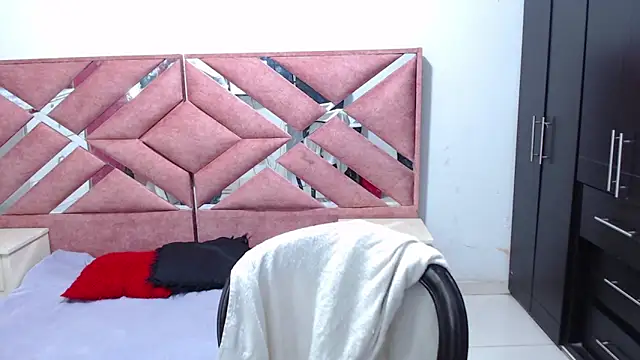 moan sex2 online show from 05-11-26, 03:34