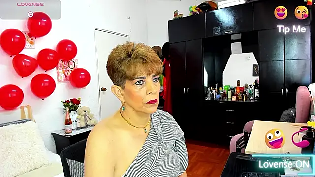 Angelina Stone 65 online show from 02-17-26, 07:53