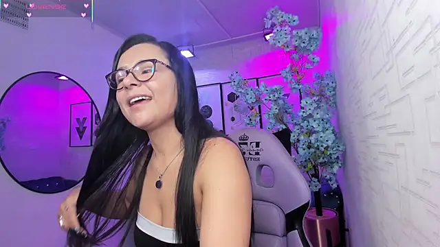 Tiara rr online show from 01-17-26, 03:33