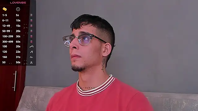 iamcamiloo  online show from 12-20-24, 04:53