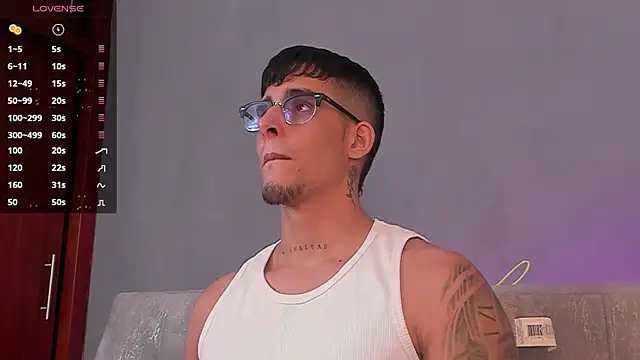 iamcamiloo  online show from 01-04-25, 04:01