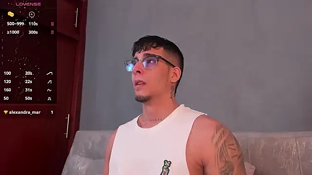 iamcamiloo  online show from 01-15-25, 09:45