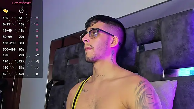 iamcamiloo  online show from 03-22-25, 01:11