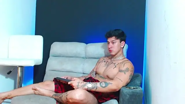 JUSTIN FULLER1 online show from 03-11-26, 06:52