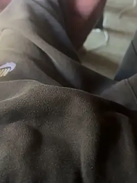 Snapshot of daddyjake101 chatting on 09-30-25, 08:47 daddyjake101 online show from 09-30-25, 08:47