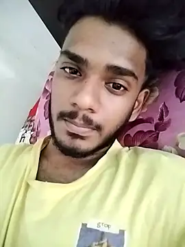 Snapshot of PRASADREDDY_HYD chatting on 02-17-25, 09:46 PRASADREDDY HYD online show from 02-17-25, 09:46