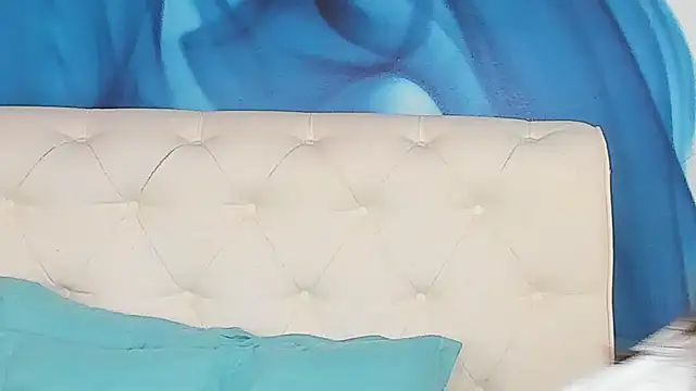 SkinnyDolly online show from 05-11-26, 02:28
