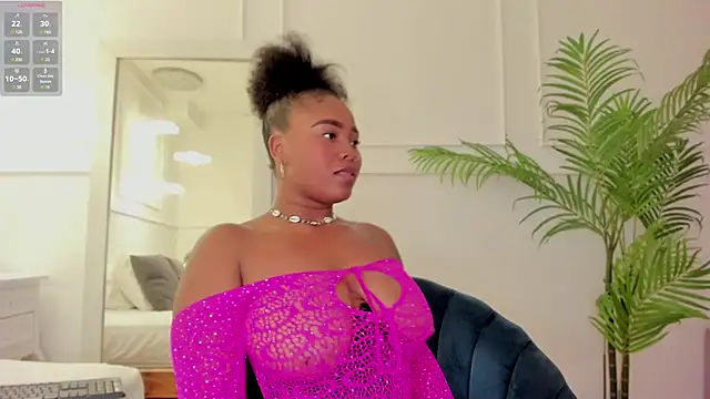 Snapshot of Abril_Storm chatting on 02-27-25, 09:36 Abril Storm online show from 02-27-25, 09:36