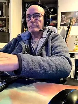 bogland33 online show from 02-19-25, 07:59