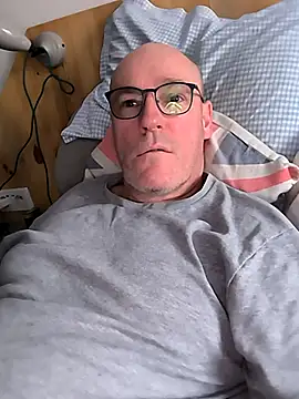 bogland33 online show from 02-20-25, 05:18