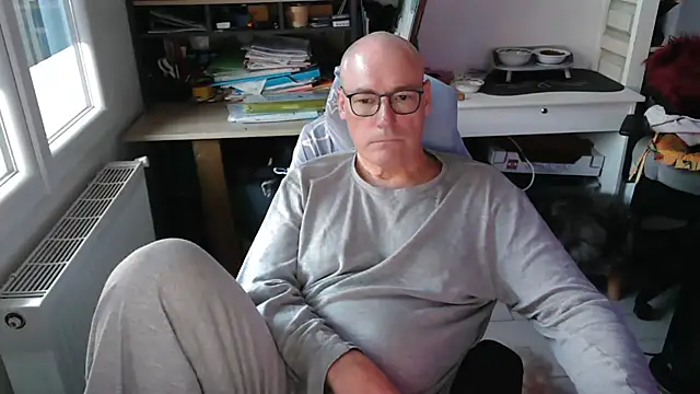 bogland33 online show from 02-22-25, 05:02