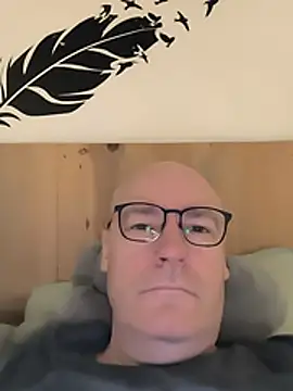 bogland33 online show from 01-19-26, 07:01