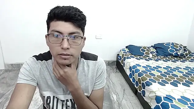 Snapshot of maye_dan chatting on 01-11-25, 04:14 maye dan online show from 01-11-25, 04:14