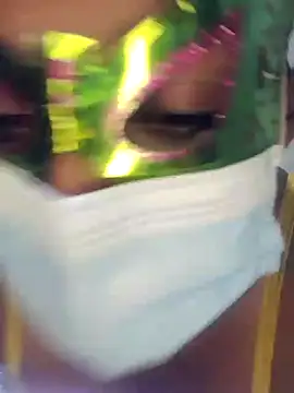 Snapshot of kumaricapalsex2 chatting on 01-17-25, 04:47 kumaricapalsex2 online show from 01-17-25, 04:47