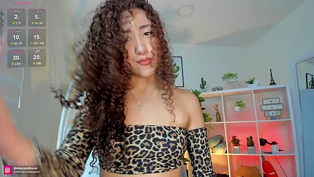 miss catalinaa online show from 03-10-25, 12:37