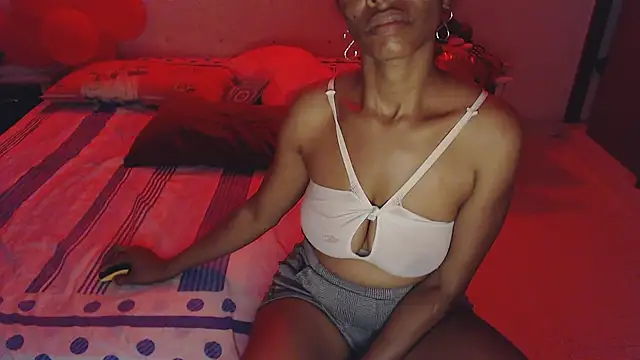 Snapshot of SashaBrianna99 chatting on 03-11-25, 03:26 SashaBrianna99 online show from 03-11-25, 03:26