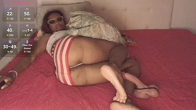 Snapshot of SashaBrianna99 chatting on 09-23-25, 02:20 SashaBrianna99 online show from 09-23-25, 02:20