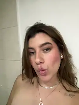 Snapshot of ARITOO_ chatting on 02-15-25, 11:58 ARITOO online show from 02-15-25, 11:58