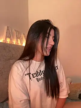 ARITOO  online show from 10-28-25, 05:44