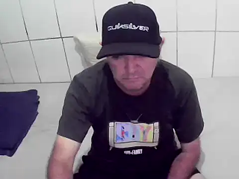 pierdona online show from 03-03-25, 01:42